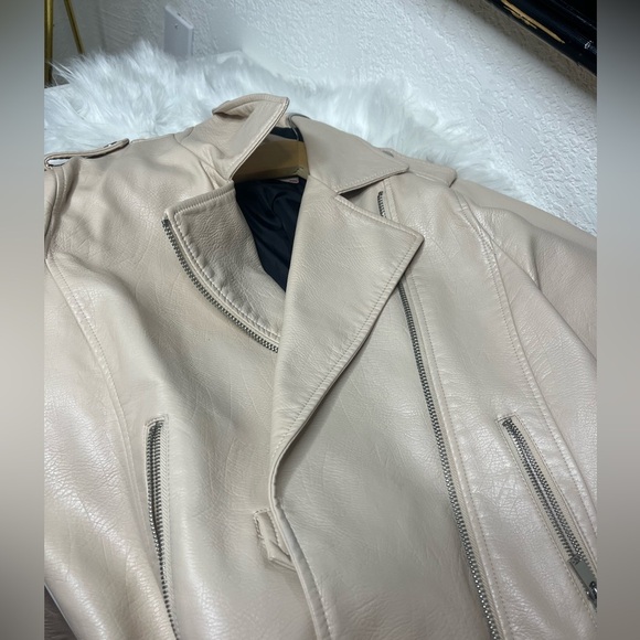 BLUSH LIGHTEST PINK VEGAN MOTORCYCLE 🏍️ JACKET - Picture 8 of 10